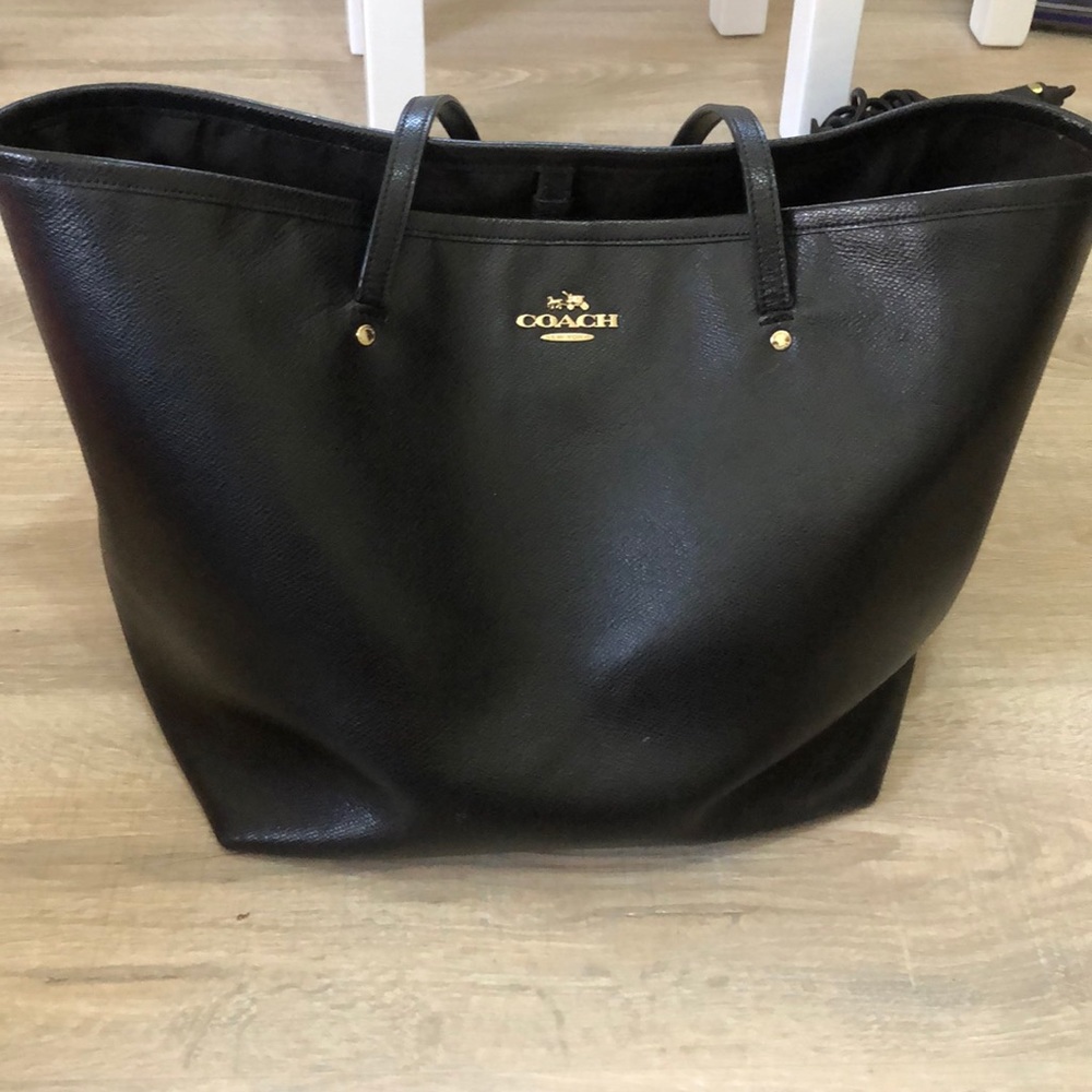 Coach black leather tote bag